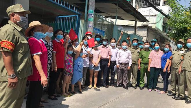  
Hẻm 90 đường Nguyễn Phúc Chu đã được gỡ phong tỏa (Ảnh: HCDC)