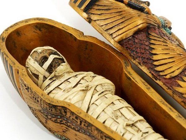  
Xác ướp Ai Cập vẫn chứa nhiều điều bí ẩn mà nhà khoa học vẫn chưa thể tìm ra. (Ảnh: Pinterest)