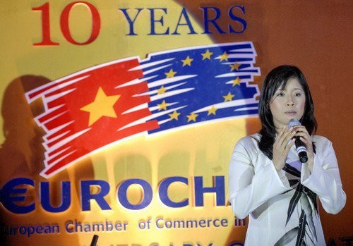  
Nữ ca sĩ về Việt Nam lần đầu trong một sự kiện hữu nghị. (Ảnh: Soha)