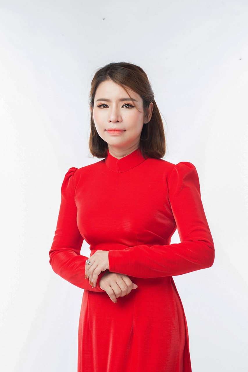 CEO Trần Thị Hương và hành trình làm đẹp cho cuộc đời