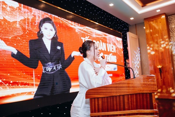  
Cuộc đời của Võ Thanh Thúy sang một trang mới khi bắt đầu kinh doanh sản phẩm Hemia Queen Perfect.