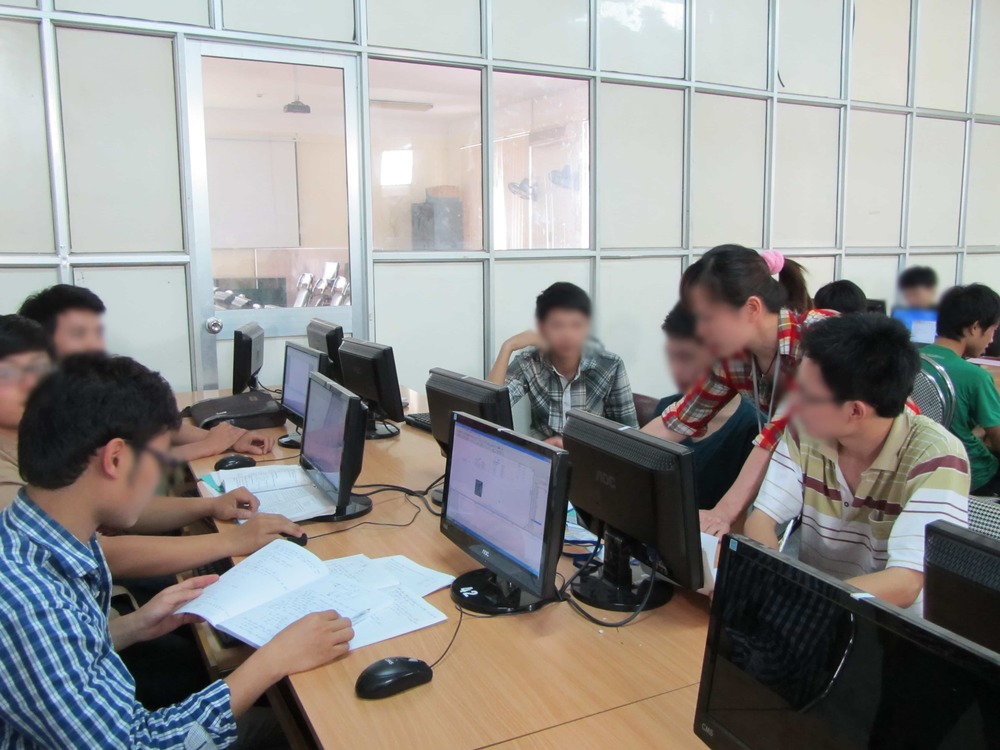  
IT hiện là một trong những ngành được trả lương khá cao ở Việt Nam. (Ảnh: Grow Up Work)