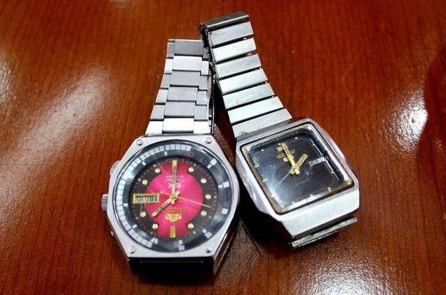  
Những chiếc đồng hồ Seiko thể hiện đẳng cấp thời đó. (Ảnh: Dân Trí)