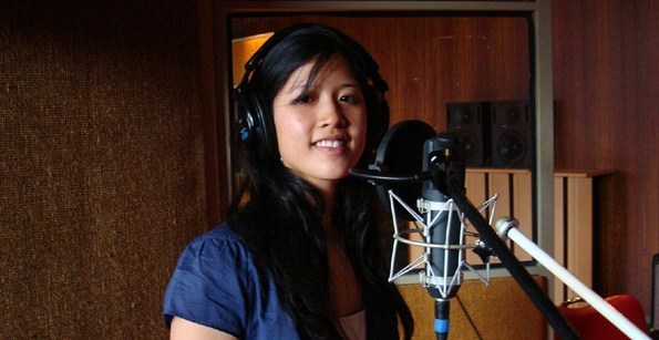  
Bonjour Vietnam là bản hit "đinh" trong sự nghiệp ca hát của Phạm Quỳnh Anh. (Ảnh: Soha)