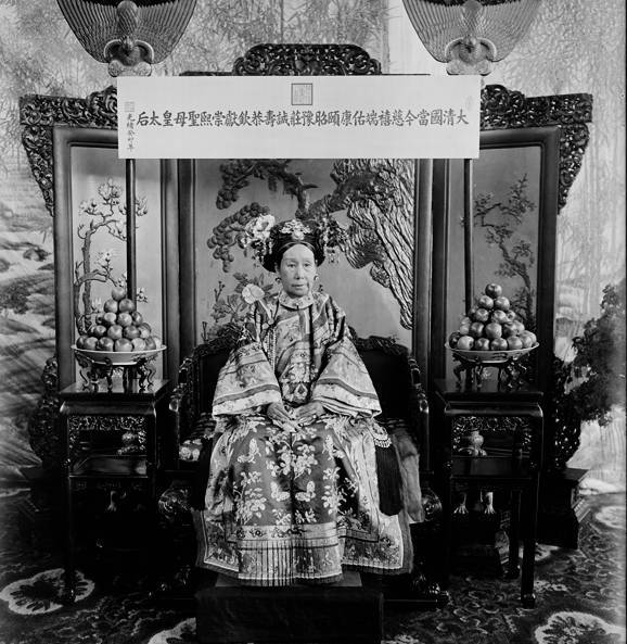  
Từ Hy Thái hậu - người phụ nữ tàn ác nhất nhì lịch sử Trung Quốc. (Ảnh: Kknews)