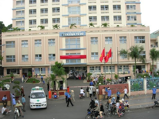  
Bệnh viện Từ Dũ là nơi phát hiện hai trường hợp hai mẹ con sản phụ nhập cảnh trái phép từ Campuchia về Việt Nam mới đây. (Ảnh: Thanh Niên)