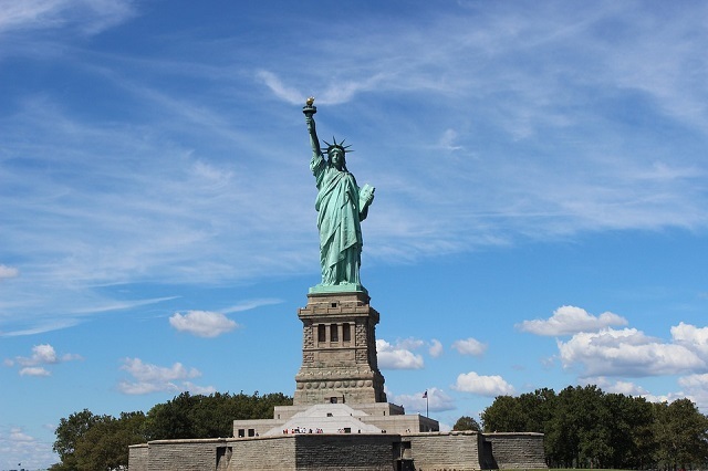  
Bức tượng người dân Pháp gửi tới nước Mỹ giờ đây đã trở thành biểu tượng. (Ảnh: immica)