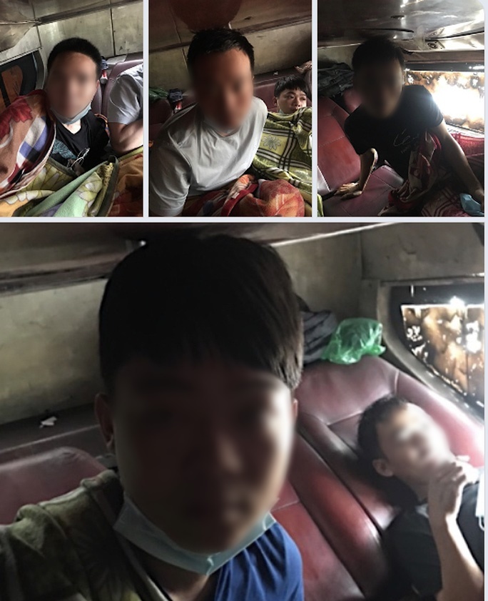  
5 người Trung Quốc trên xe khách. (Ảnh: Người lao động)
