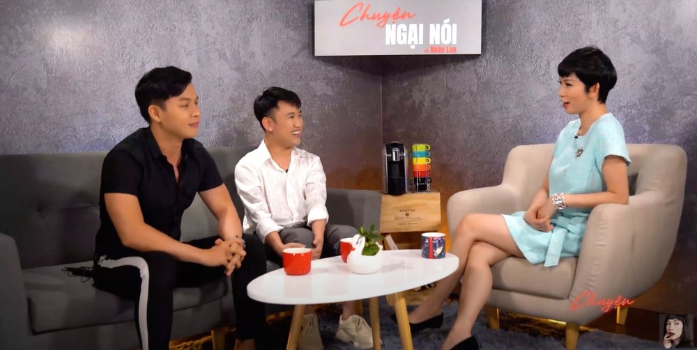  
Trong buổi trò chuyện cùng Siêu mẫu Xuân Lan, cặp đôi Don Nguyễn - Thanh Tú cùng nhau chia sẻ về mối tình 10 năm. (Ảnh: Chụp màn hình)