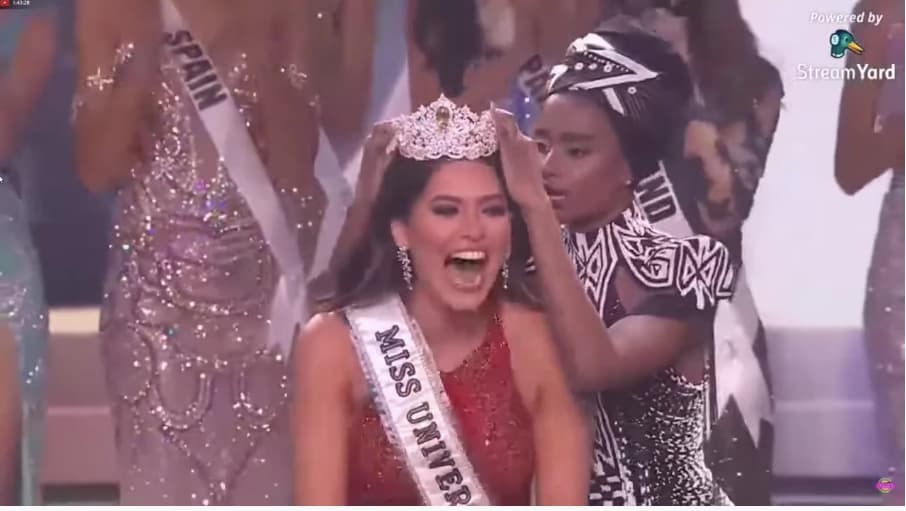  
Người đẹp Mexico - Andea Meza đăng quang, năm nay 27 tuổi, cao 1,82, từng là Á hậu 1 Miss World 2017. - Tin sao Viet - Tin tuc sao Viet - Scandal sao Viet - Tin tuc cua Sao - Tin cua Sao