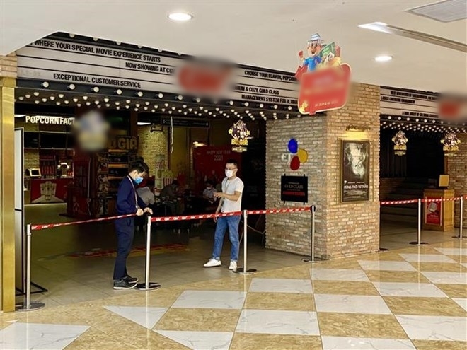  
Rạp chiếu phim ở thành phố Hồ Chí Minh phải tạm dừng hoạt động. (Ảnh: TTXVN)