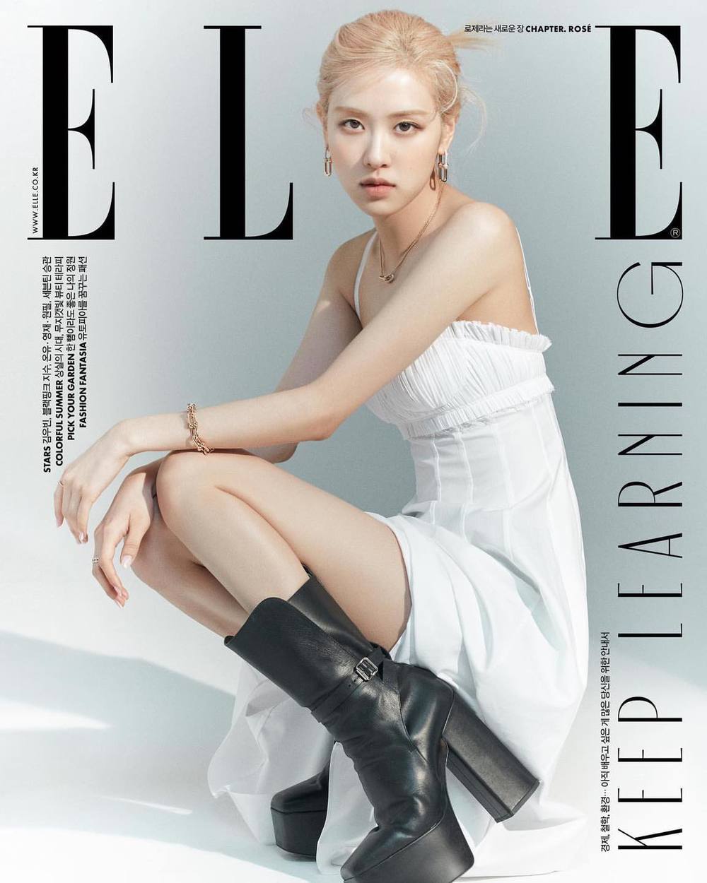 Hãy ngắm nhìn ảnh bìa tạp chí Elle Hàn Quốc mãn nhãn với sự tinh tế và sáng tạo vô cùng ấn tượng. Bạn sẽ không thể rời mắt khỏi bức ảnh đầy cảm hứng và sự độc đáo của chuyên gia tạo hình chuyên nghiệp.
