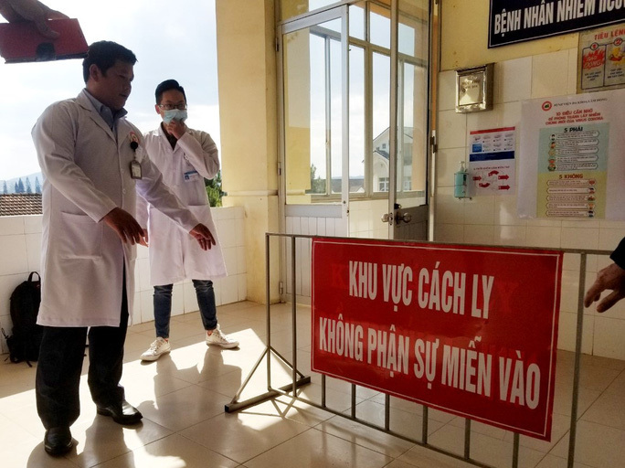  
Trong 3 ngày ở Đà Lạt, bệnh nhân 3141 tiếp xúc khá nhiều người và đã tìm được 179 ca F1. (Ảnh tổng hợp) - Tin sao Viet - Tin tuc sao Viet - Scandal sao Viet - Tin tuc cua Sao - Tin cua Sao