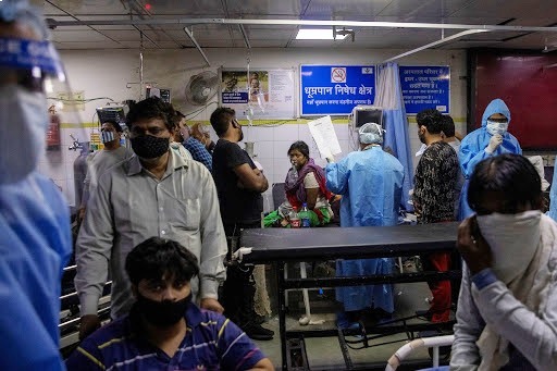  
Cảnh tượng đông đúc trong một bệnh viện. (Ảnh: India TV)