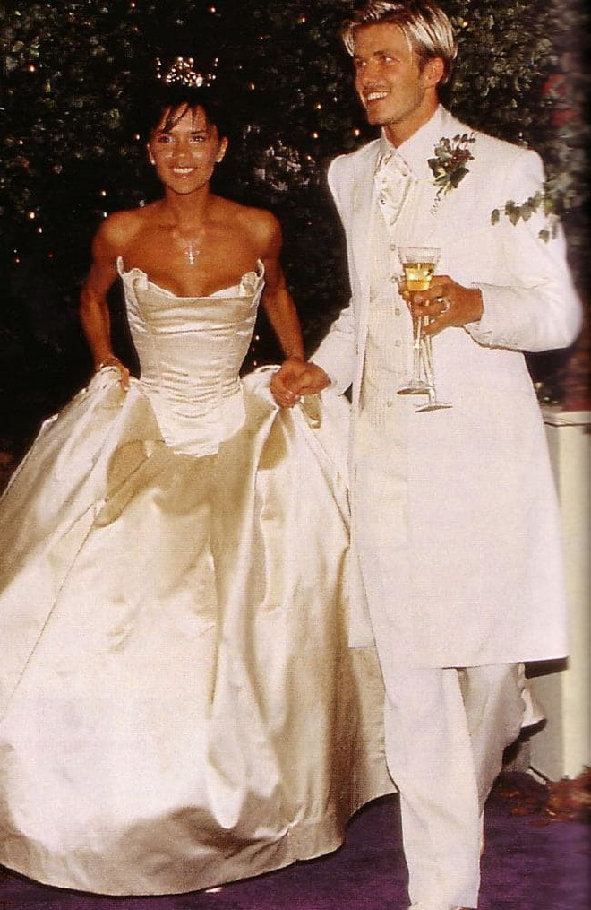  
David Beckham và Victoria trong đám cưới vào năm 1999.  (Ảnh: Daily Mail)