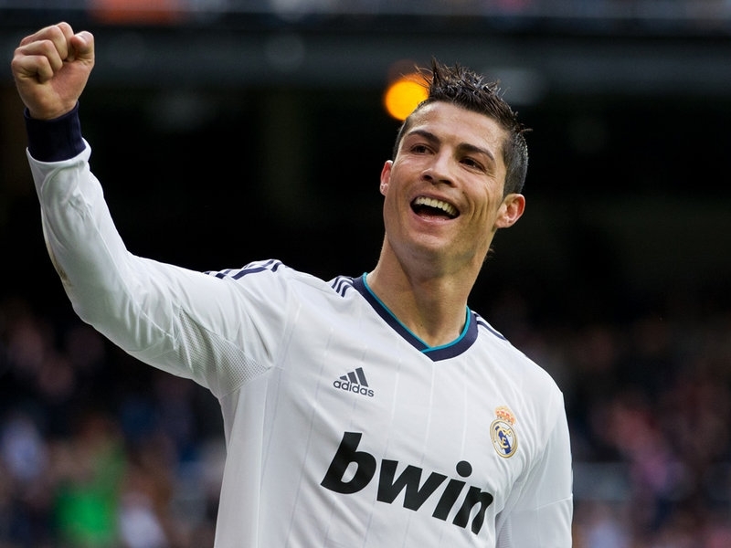  
Ronaldo là chàng cầu thủ nhận được nhiều niềm yêu mến từ đồng nghiệp và các nhân viên trong câu lạc bộ. (Ảnh: Reuters)