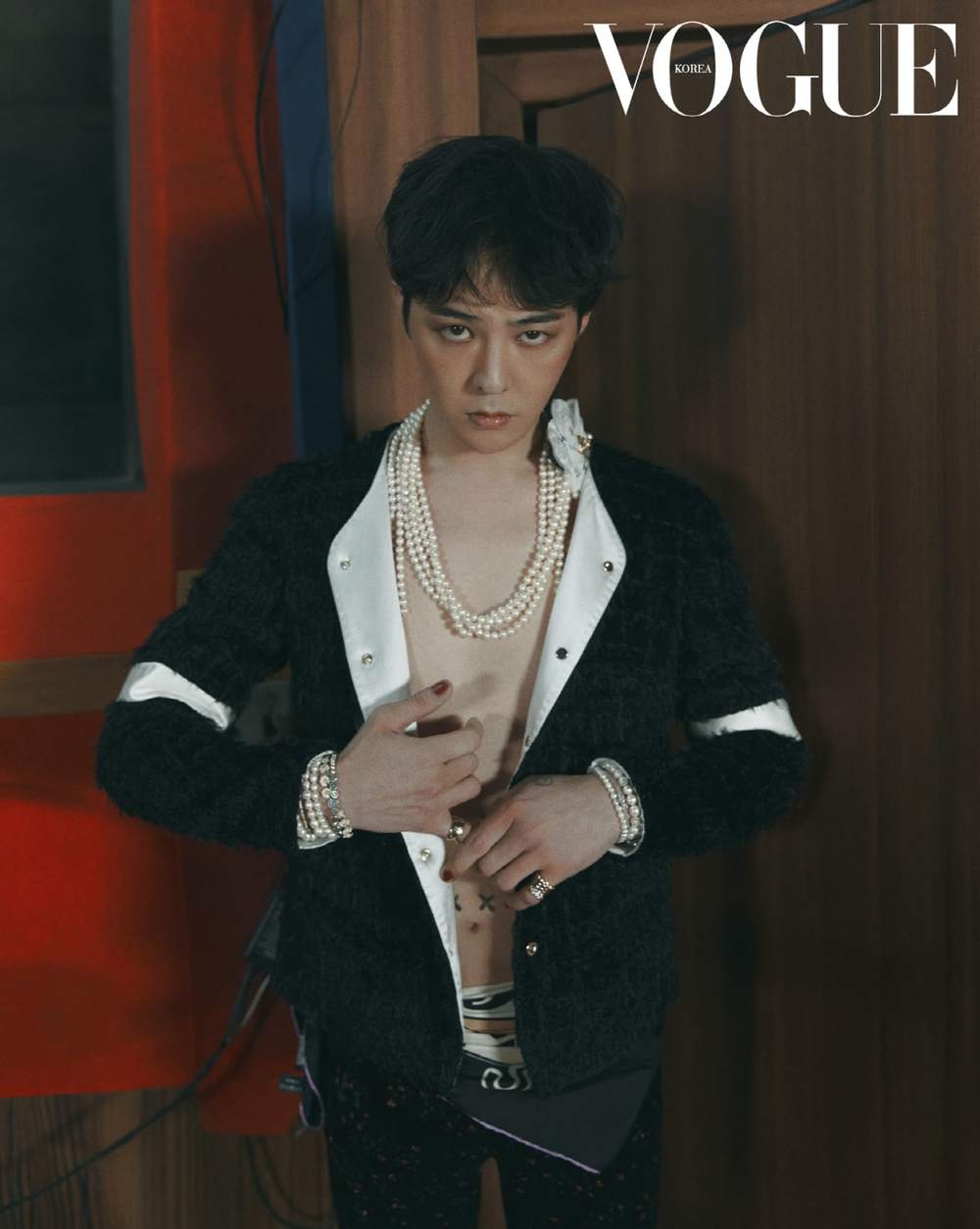  
Phong cách thời trang sang chảnh của G-Dragon. (Ảnh: Vogue)