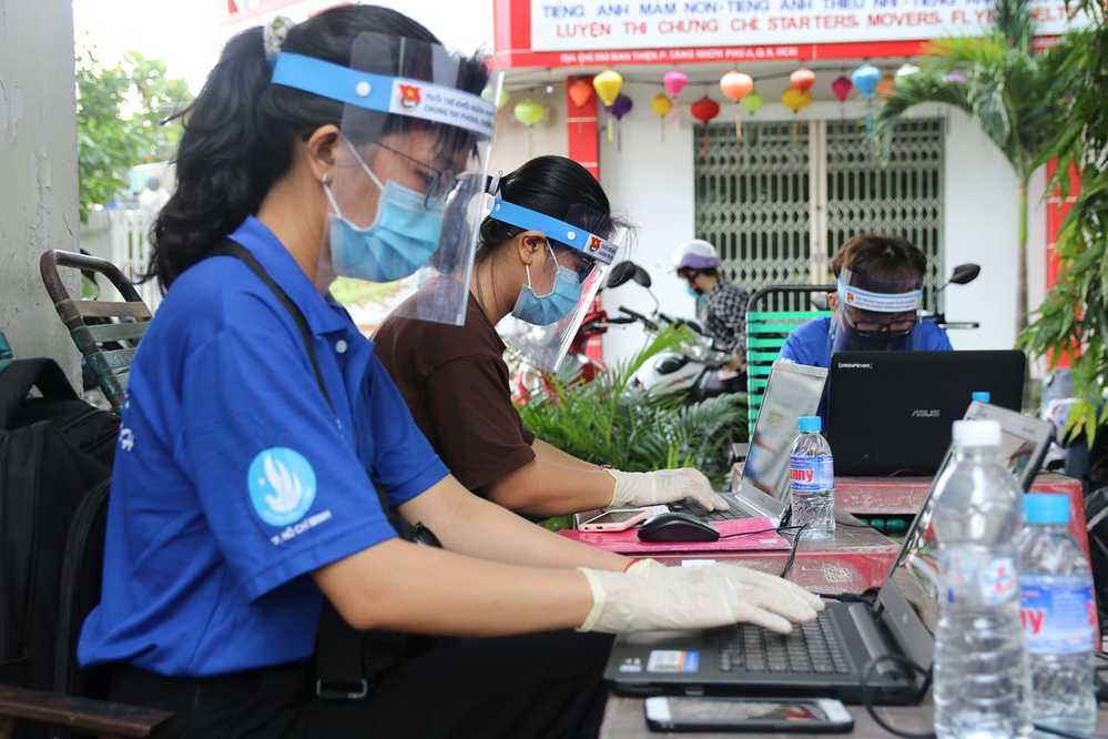  
Thực hiện công tác kiểm soát y tế tại TP. Hồ Chí Minh. (Ảnh: Trung tâm Kiểm soát Bệnh tật TP. Hồ Chí Minh)