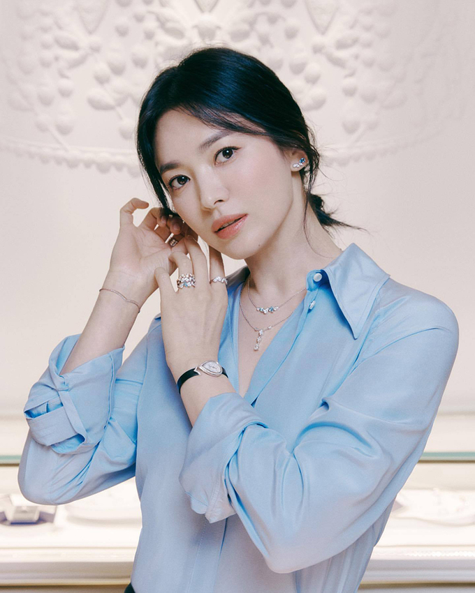  
Song Hye Kyo là một trong số những mỹ nhân Hàn có mức cát-xê cao ngất ngưởng. 