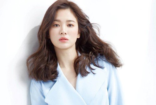  
Nữ diễn viên sở hữu khối tài sản kếch xù, cô mới mua thêm căn nhà 19,5 tỷ won.