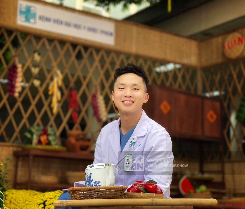  
Đặng Minh Hiệu, hiện đang công tác tại khoa Gây mê Hồi sức, Bệnh viện Y dược TP.HCM.