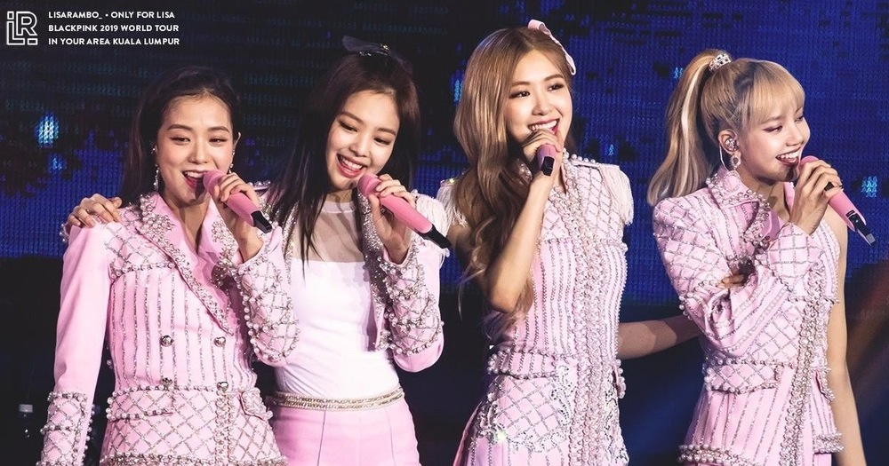  BLACKPINK trong concert IN YOUR AREA Worldtour. (Ảnh: Twitter)