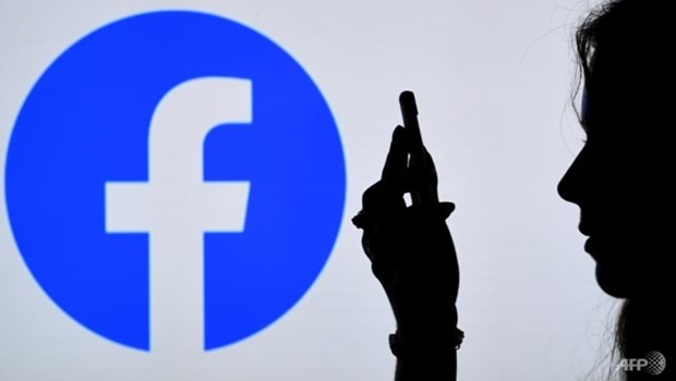 Facebook đang là nền tảng mạng xã hội được nhiều người dùng trên thế giới. (Ảnh: AFP)