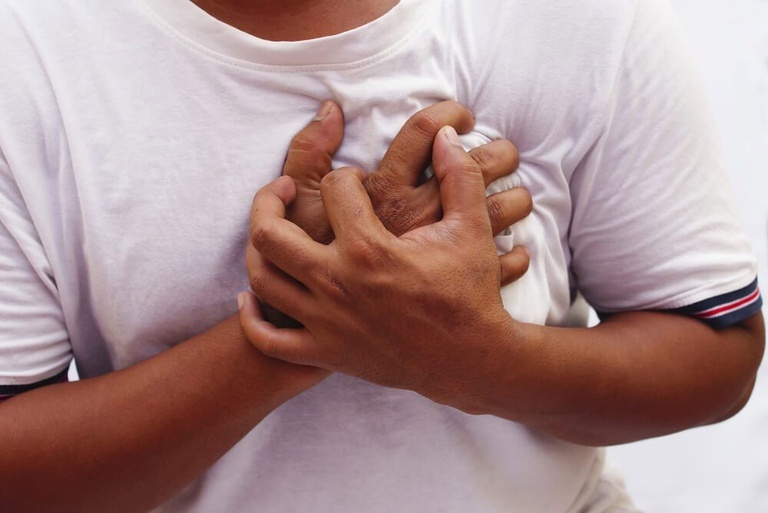  
Một người có nguy cơ cao bị mắc bệnh tim nếu không thể chống đẩy được 10 cái. (Ảnh: Dân Trí)