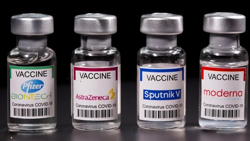  
Một số loại vaccine ngừa Covid-19 đang được cấp phép sử dụng. (Ảnh: AP)