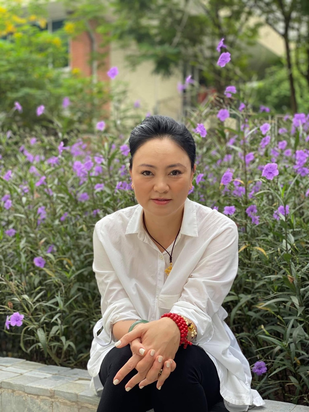 Cô Dương là một giáo viên tâm huyết với nghề, đồng thời cũng là một người cá tính. (Ảnh: FB V.T.D)
