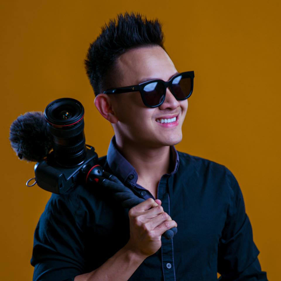  
Con trai Hoài Linh còn có cả studio chụp ảnh tại Mỹ. (Ảnh: FBNV) - Tin sao Viet - Tin tuc sao Viet - Scandal sao Viet - Tin tuc cua Sao - Tin cua Sao