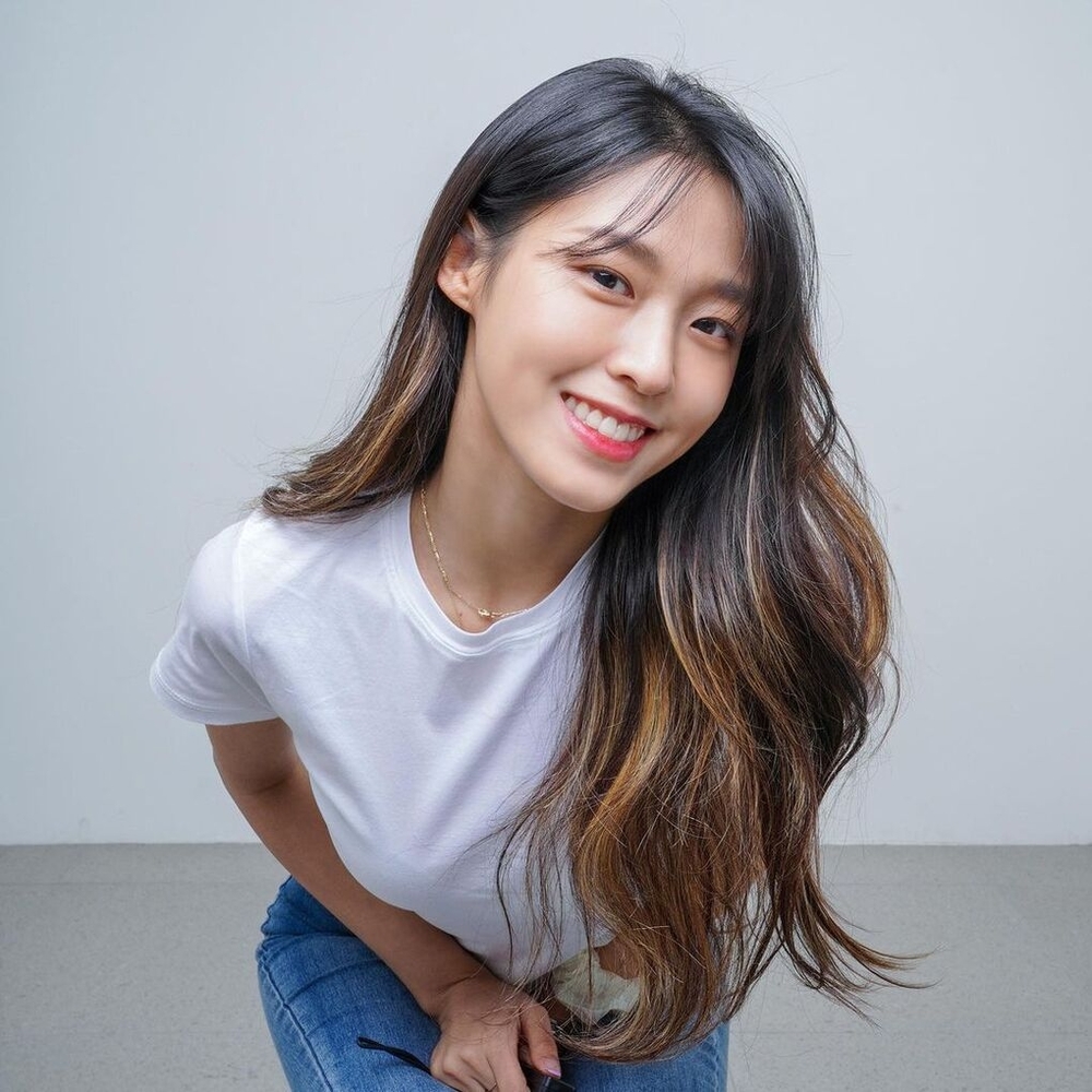    Nhan sắc rạng rỡ của Seolhyun ở tuổi 26. (Ảnh: Twitter)