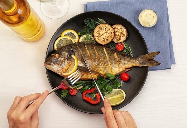 
Cá là một trong những loại thực phẩm chứa nhiều dinh dưỡng, tốt cho sức khoẻ. (Ảnh: Gia Đình Việt Nam)