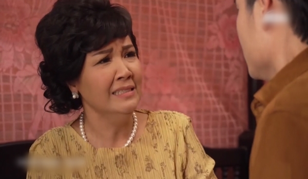  
Bà Hoàng đòi từ con trai vì dám yêu Thanh Thanh.