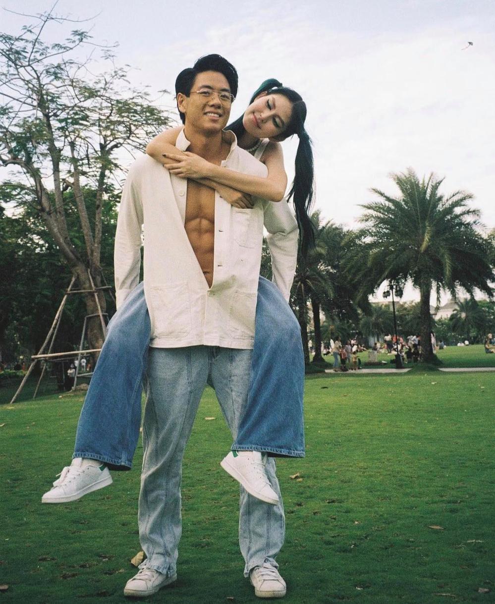  
Người mẫu và bạn trai Michael Trương. (Ảnh: IGNV)