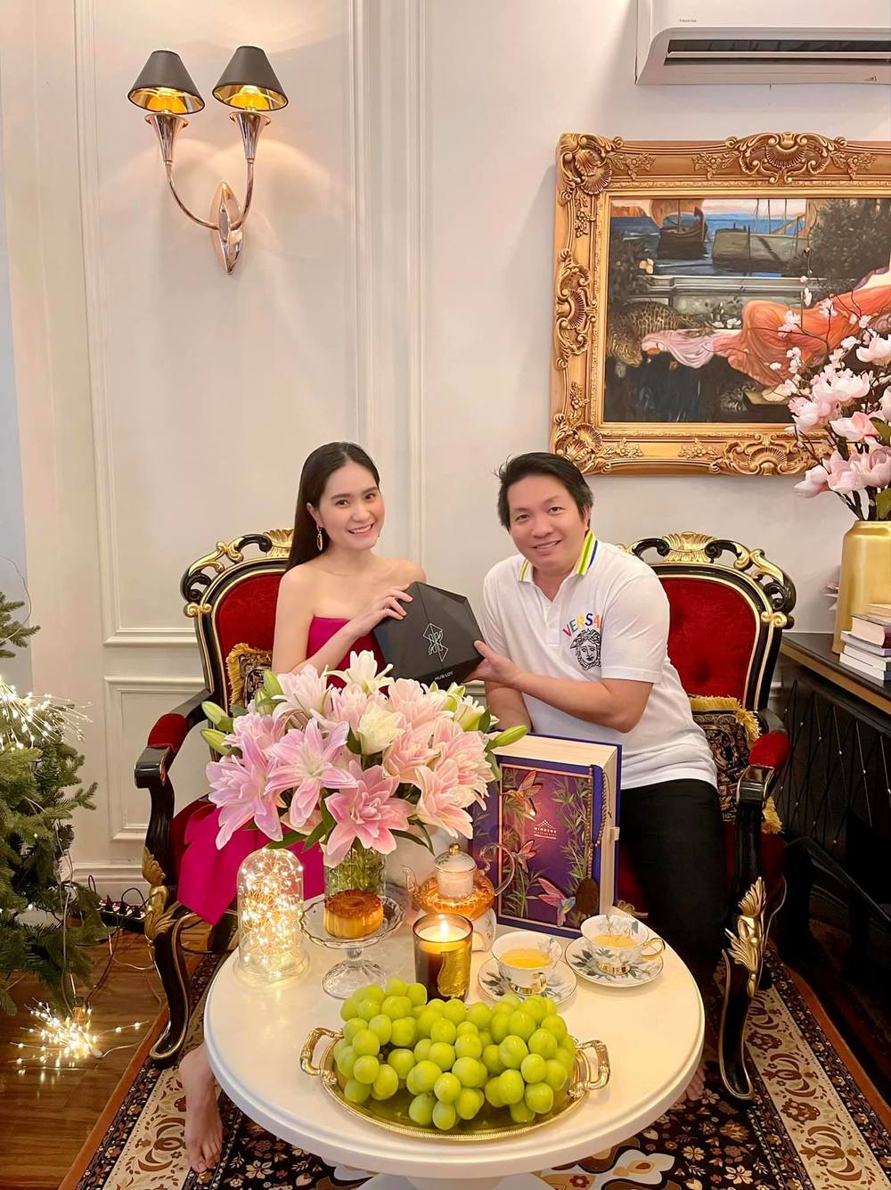    Cô và ông xã không có cách phân biệt đối xử với nhân viên đang hỗ trợ mình. - Tin sao Viet - Tin tuc sao Viet - Scandal sao Viet - Tin tuc cua Sao - Tin cua Sao