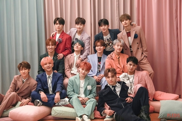  
SEVENTEEN còn được biết đến là nhóm nhạc hội tụ mỹ nam. (Ảnh: Twitter)