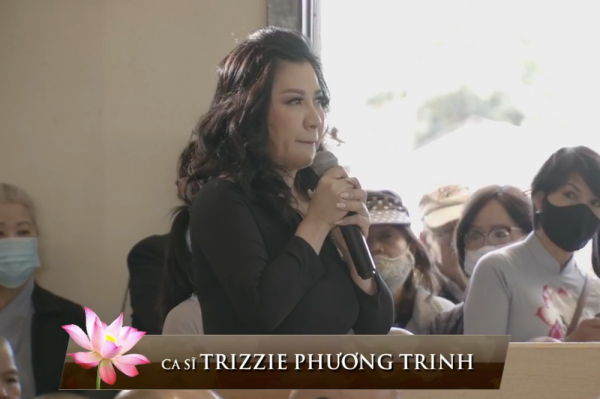  Ca sĩ Trizzie Phương Trinh chia sẻ về Phi Nhung tại lễ tang. (Ảnh: Chụp màn hình)