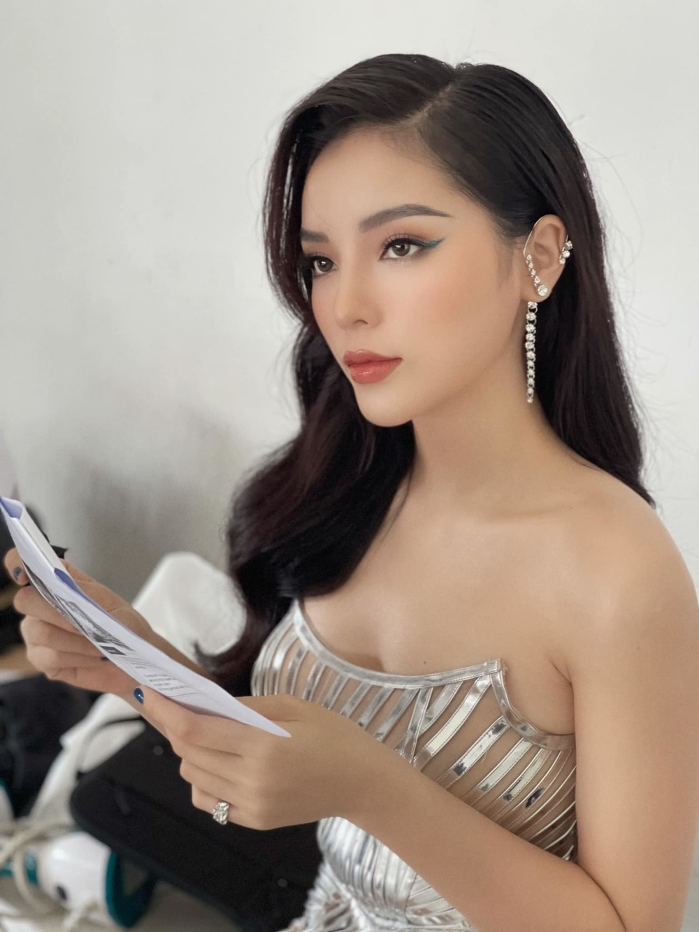  
Hiện tại, thông tin Kỳ Duyên dự thi Hoa hậu Hoàn vũ Việt Nam 2021 vẫn chưa được xác thực. (Ảnh: FBNV)