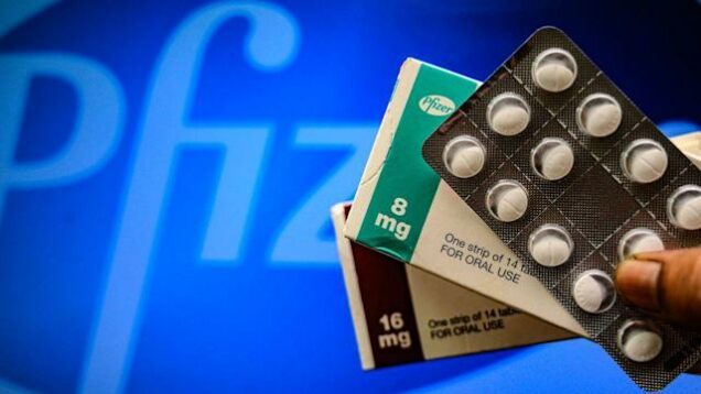  
Thuốc điều trị Covid-19 dạng viên của Pfizer đang chờ được phê duyệt. (Ảnh: AP)