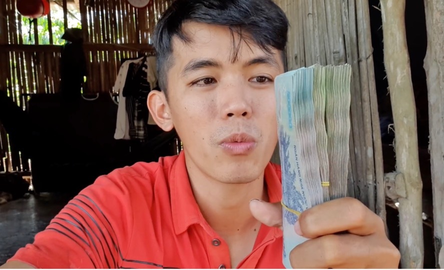 
Sang Vlog được mệnh danh là YouTube nghèo nhất Việt Nam. (Ảnh: Chụp màn hình)