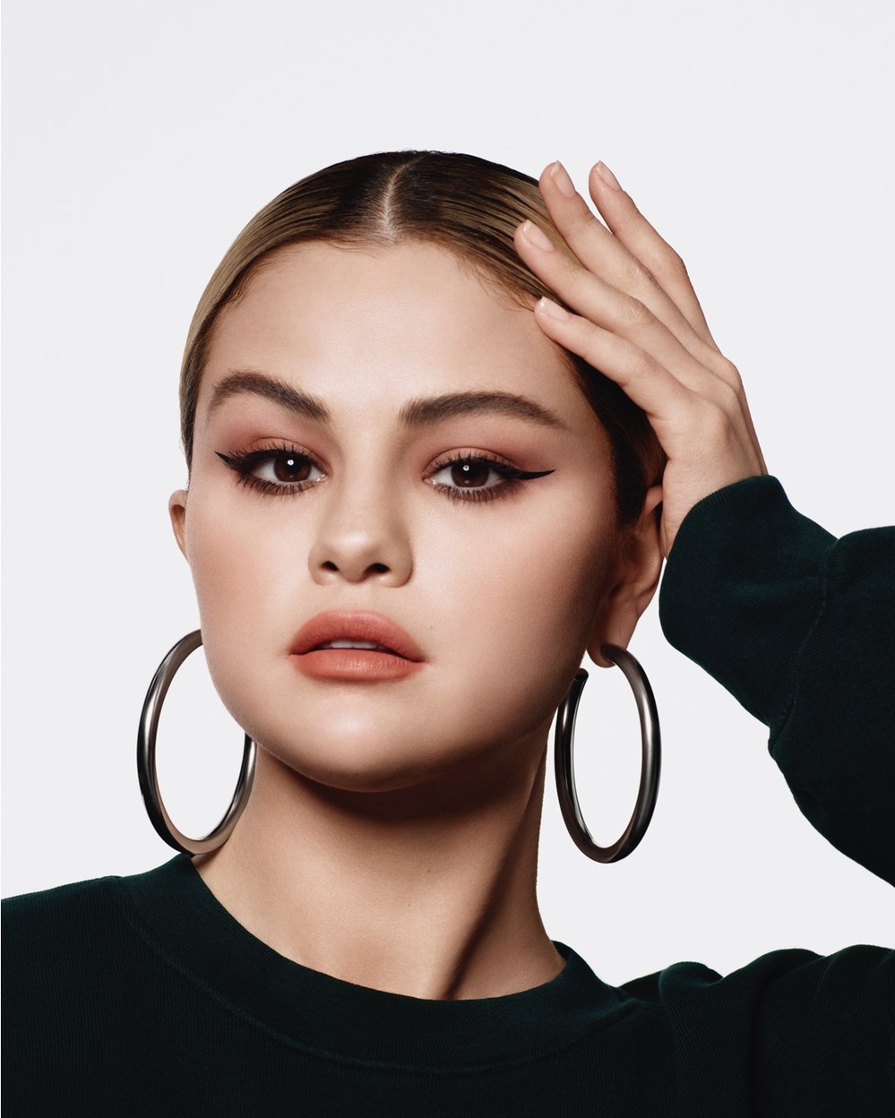 Vóc dáng thay đổi thất thường của Selena Gomez