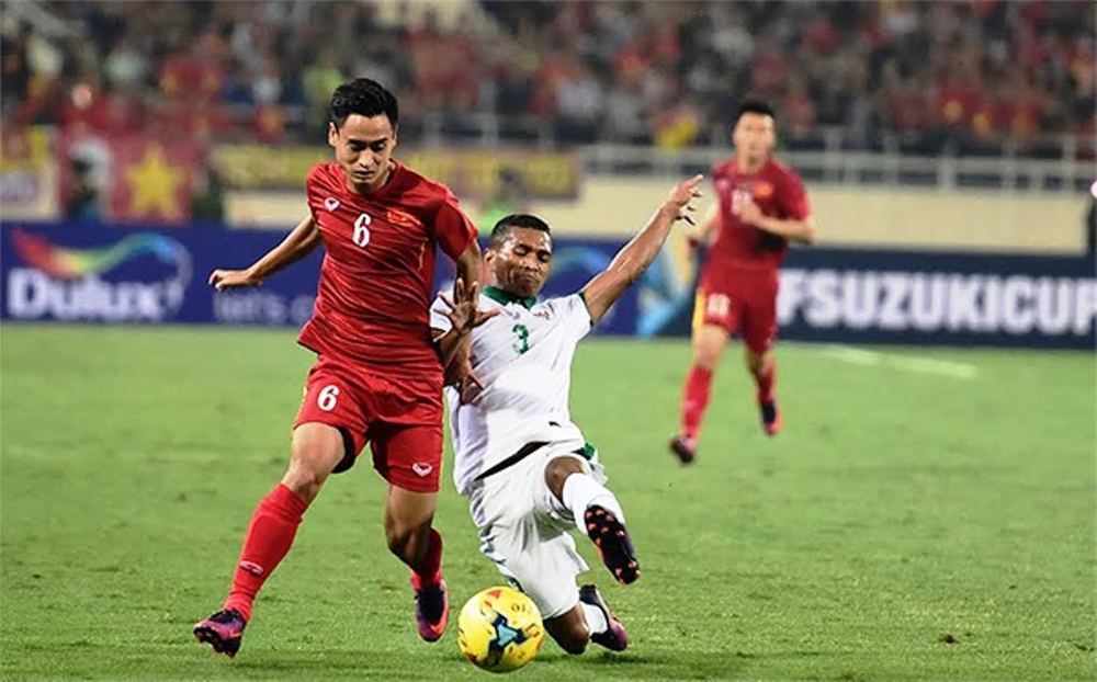  
Lối đá bất chấp của tuyển Indonesia trên sân Mỹ Đình năm 2016. (Ảnh: Hà Nội Mới)