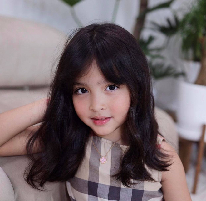 
Nhan sắc con gái mỹ nhân đẹp nhất Philippines khiến nhiều người xuýt xoa. (Ảnh: Instagram marianrivera)