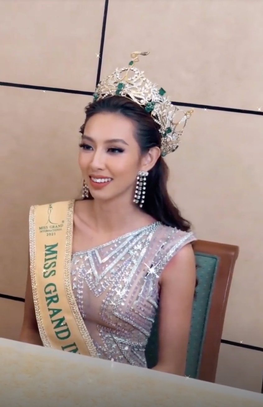 Ngày đầu đương nhiệm Miss Grand International 2021 của Thùy Tiên
