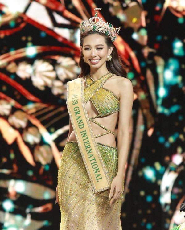  
Nguyễn Thúc Thùy Tiên tạo nên lịch sử nhan sắc Việt khi đăng quang Miss Grand International 2021. (Ảnh: BTC)