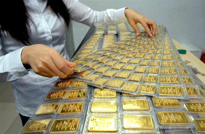  
Vàng miếng là sản phẩm được các nhà đầu tư ưu tiên hàng đầu. (Ảnh: Vietnamnet)