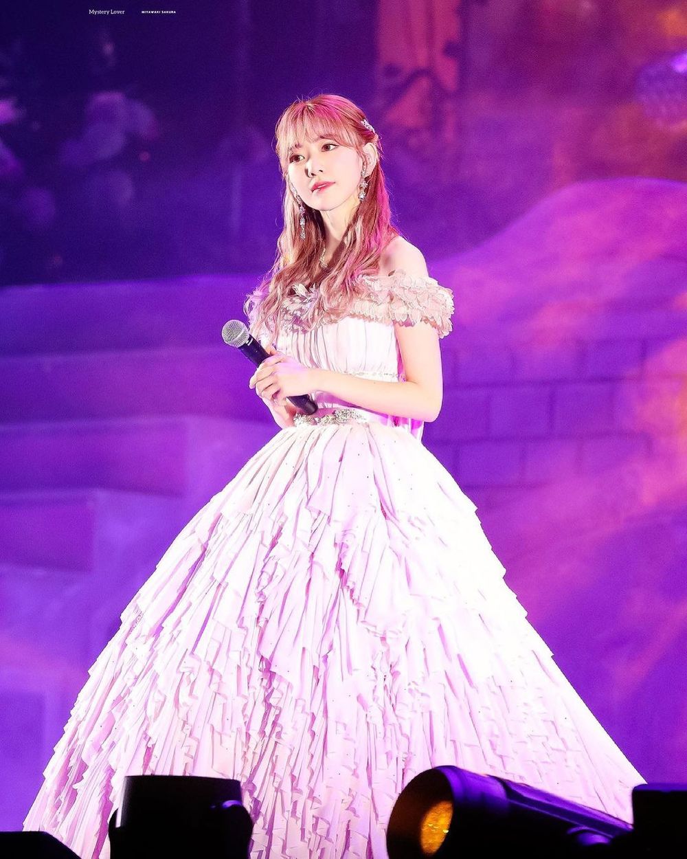 Tên tiếng Việt gây cười của nhóm nhạc nữ mới nhà 3 "ông lớn" Kbiz