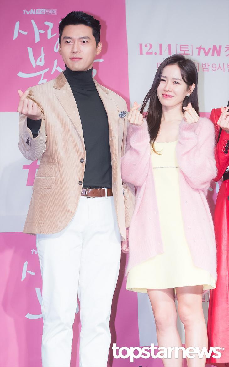  
Từ khi công khai, cặp siêu sao trở thành đôi tình nhân hot nhất nhì xứ Hàn. (Ảnh: Topstarnews)