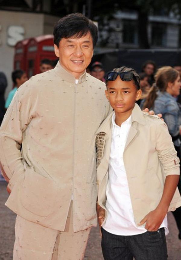  
Là người hùng của phim Hollywood “The Karate Kid” nổi tiếng khắp thế giới, Thành Long ít được các nhãn hàng quảng cáo lựa chọn. (Ảnh: Sohu) 